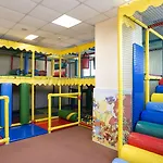 Hotel Marina Port 4*