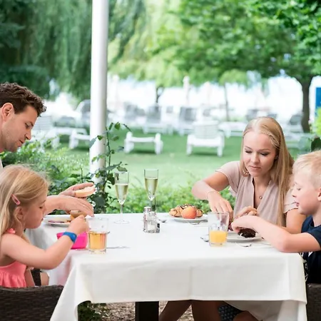 Hotel Marina Port Balatonkenese