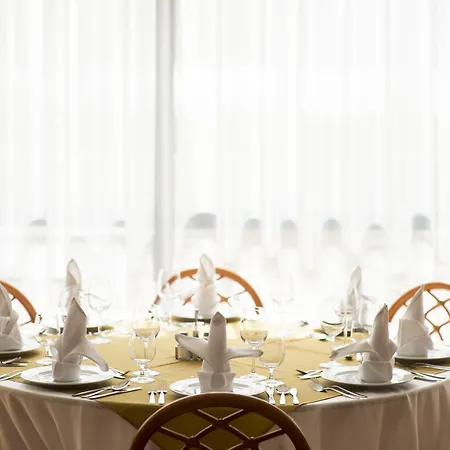 Szálloda Marina Port