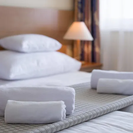 Marina Port Hotel 4*