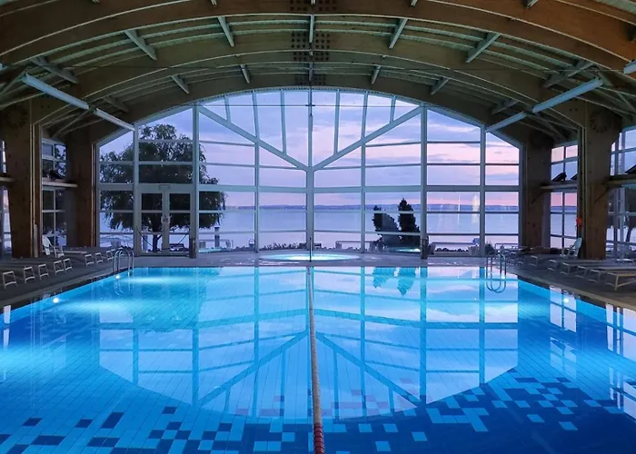 Marina Port 4* Balatonkenese
