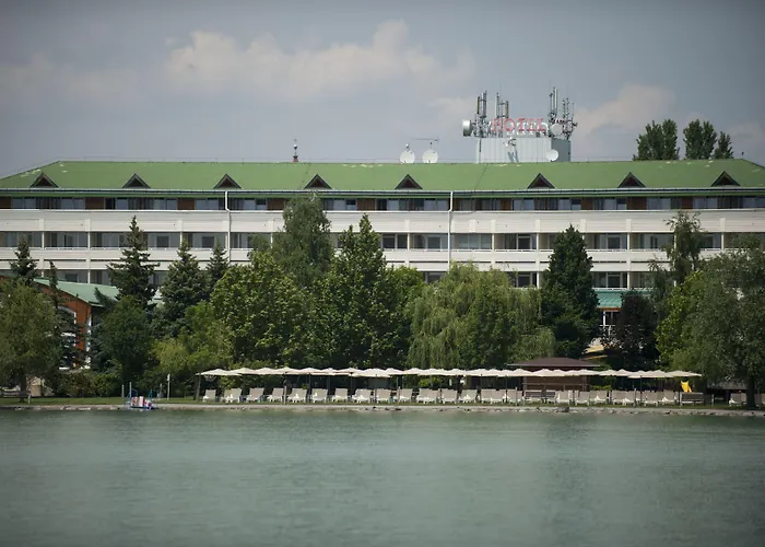 Hotel Marina Port Balatonkenese